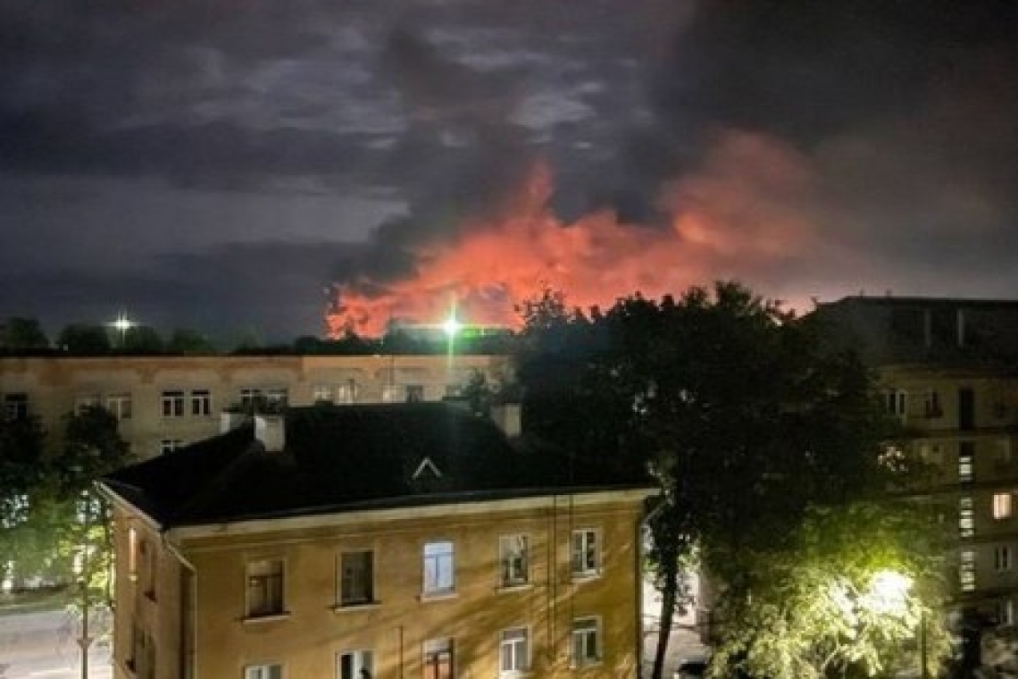 Ουκρανικά drones έπληξαν δύο διυλιστήρια και ένα στρατιωτικό αεροδρόμιο στη ρωσική περιφέρεια Κρασνοντάρ