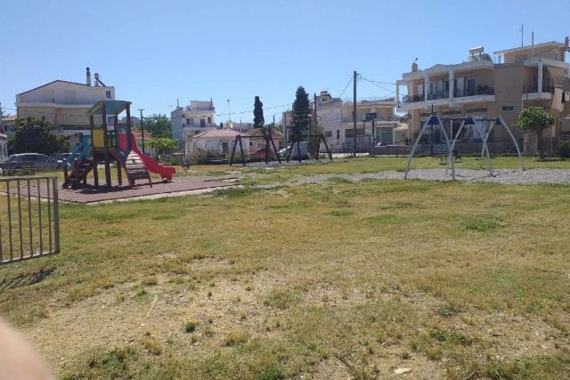 Το Τοπικό συμβούλιο Πρέβεζας καθάρισε το Πάρκο στα Λευκαδίτικα