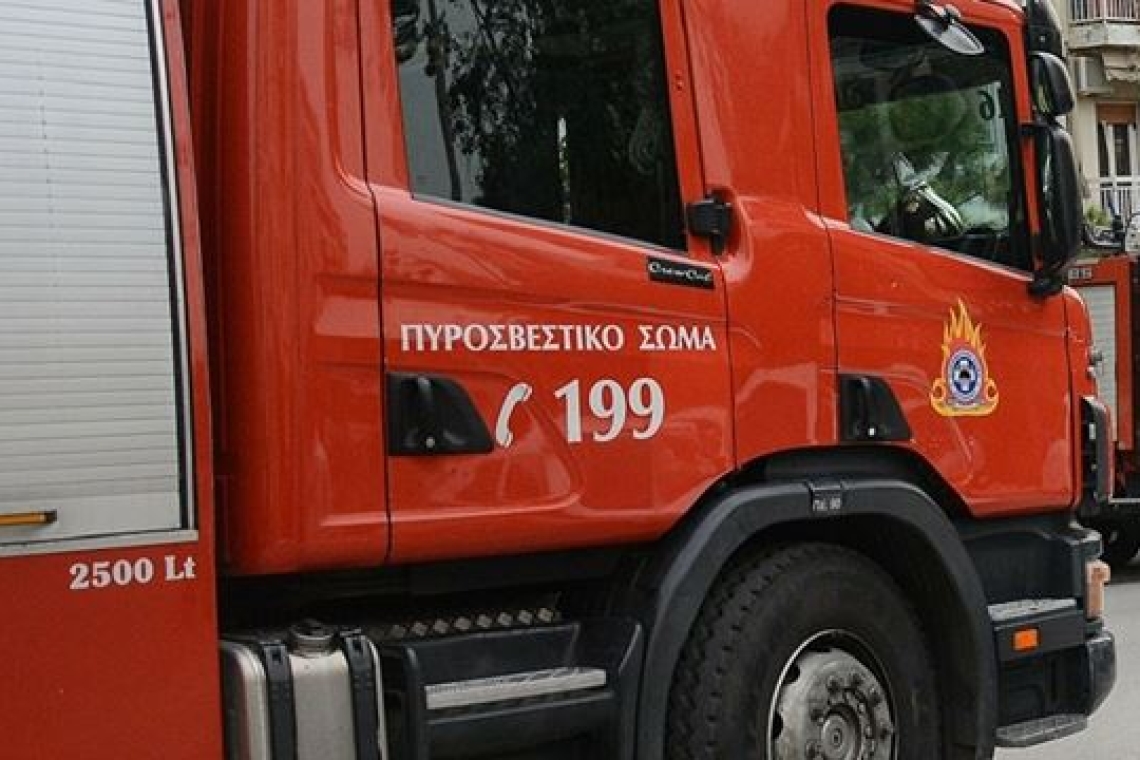 Νέκρη γυναίκα σε μπαλκόνι στα Πατήσια - Ξέσπασε πυρκαγιά στο διαμέρισμά της
