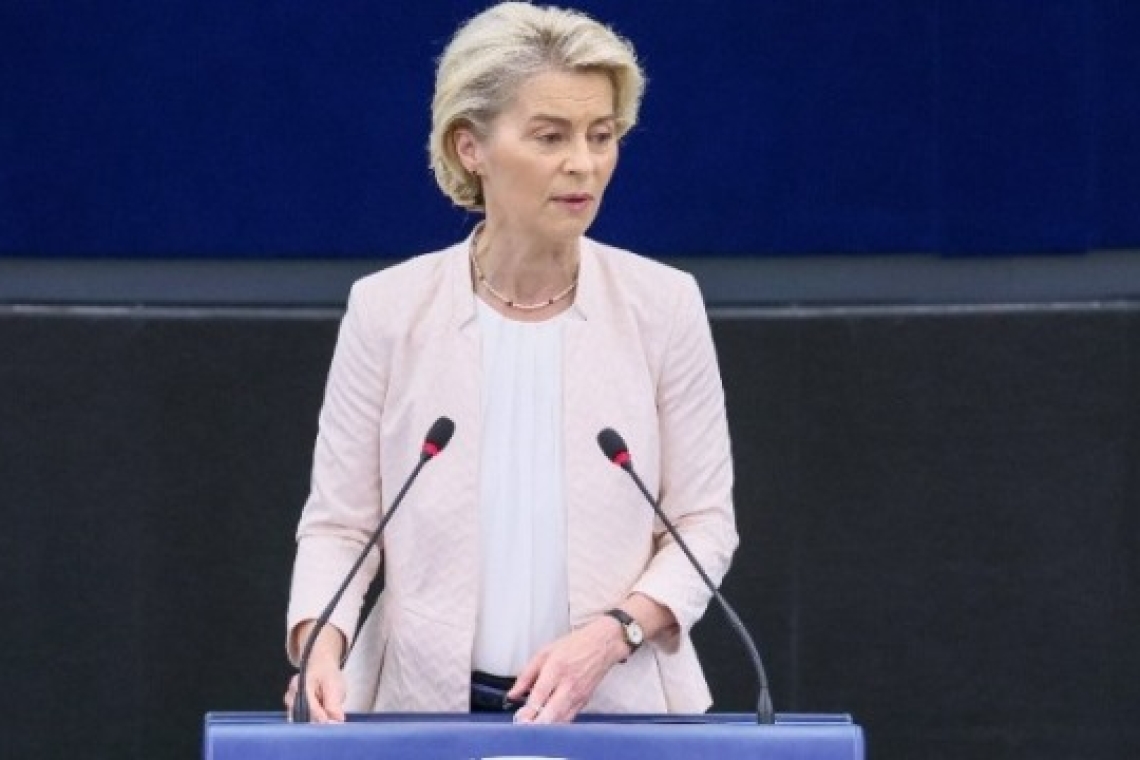 Η Φον ντερ Λάιεν επανεξελέγη Πρόεδρος της Ευρωπαϊκής Επιτροπής για μια δεύτερη θητεία