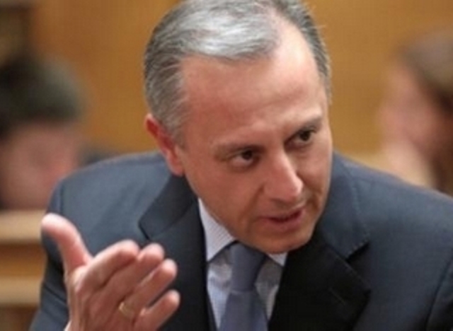 Αντώνης Μπέζας: "Εγκαταλείπετε οριστικά την επιστροφή του  Πανεπιστημίου στην Ηγουμενίτσα;"