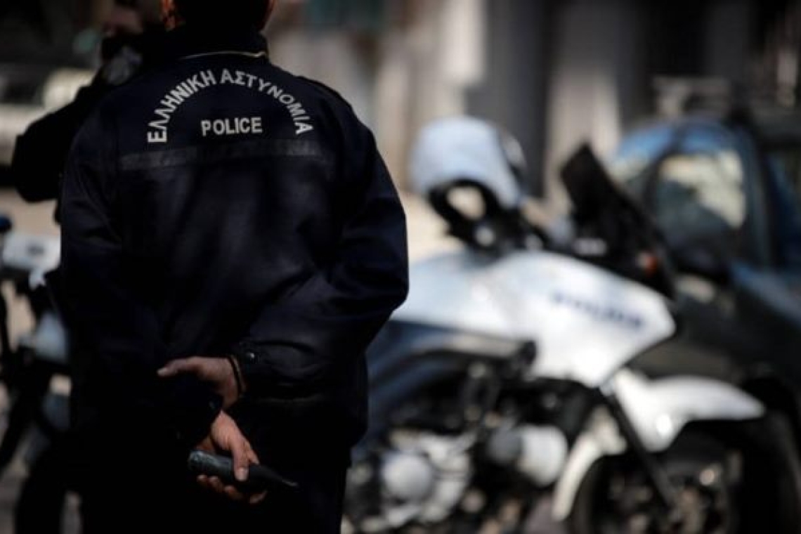 Σύλληψη δύο ατόμων στην Πρέβεζα για διακίνηση ναρκωτικών