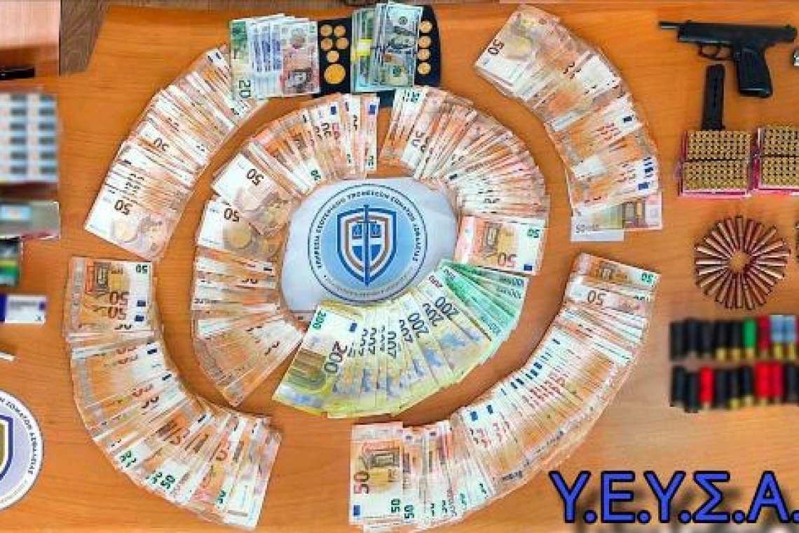 Εξαρθρώθηκε εγκληματική ομάδα, αποτελούμενη από υπαλλήλους τελωνειακής Αρχής που λάμβαναν αθέμιτα οικονομικά ωφελήματα για μη πραγματοποίηση ελέγχων