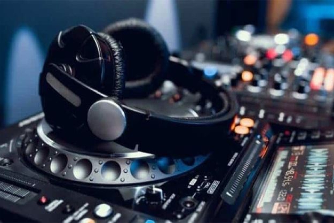 Άρτα: Σύλληψη αλλοδαπού για διατάραξη από κατάστημα υγειονομικού ενδιαφέροντος