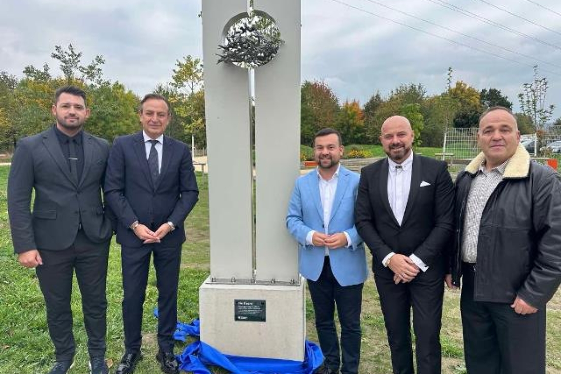 Η «Πλατεία Ιωαννίνων» εγκαινιάστηκε στον αδελφοποιημένο Δήμο του Σβέρτε στη Γερμανία