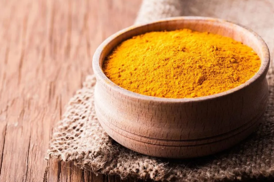 Κουρκουμάς: Η συμβολή του στην αντιμετώπιση της γαστρεντερίτιδας