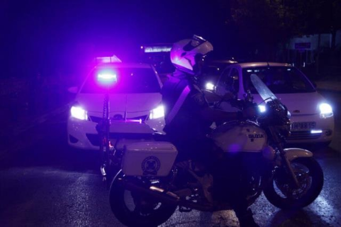 Συνελήφθησαν στο Καλπάκι Ιωαννίνων δύο αλλοδαποί για μεταφορά παράτυπου μετανάστη με λεωφορείο