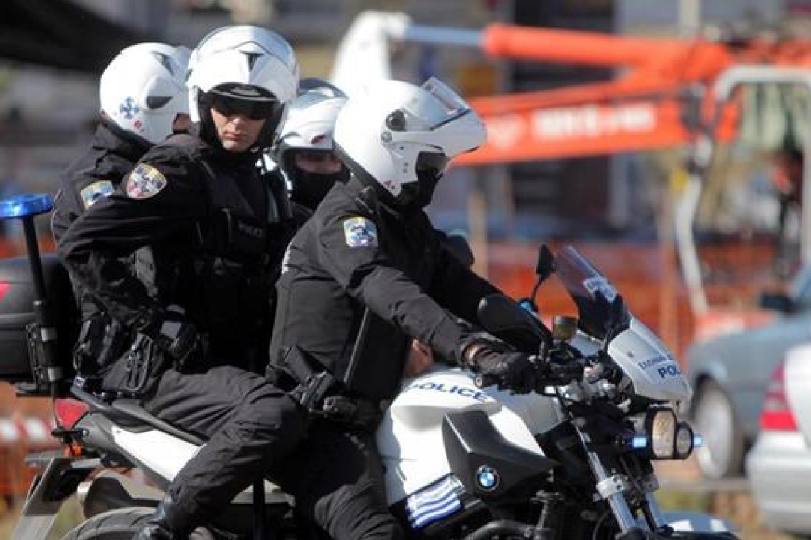 Άρτα: Συνελήφθησαν δύο άτομα που εμπλέκονται σε δύο διαδοχικές τηλεφωνικές απάτες 
