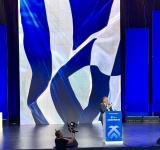 Ο Βασίλης Γιόγιακας στο συνέδριο του Δημοκρατικού Κόμματος Αλβανίας